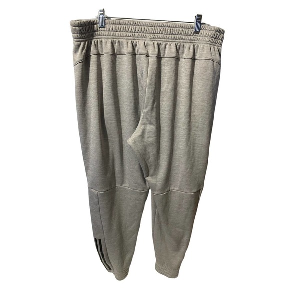 Adidas Mens Jogger Pants 2XL Gray Pockets -No Drawstring- Logo - Picture 2 of 12
